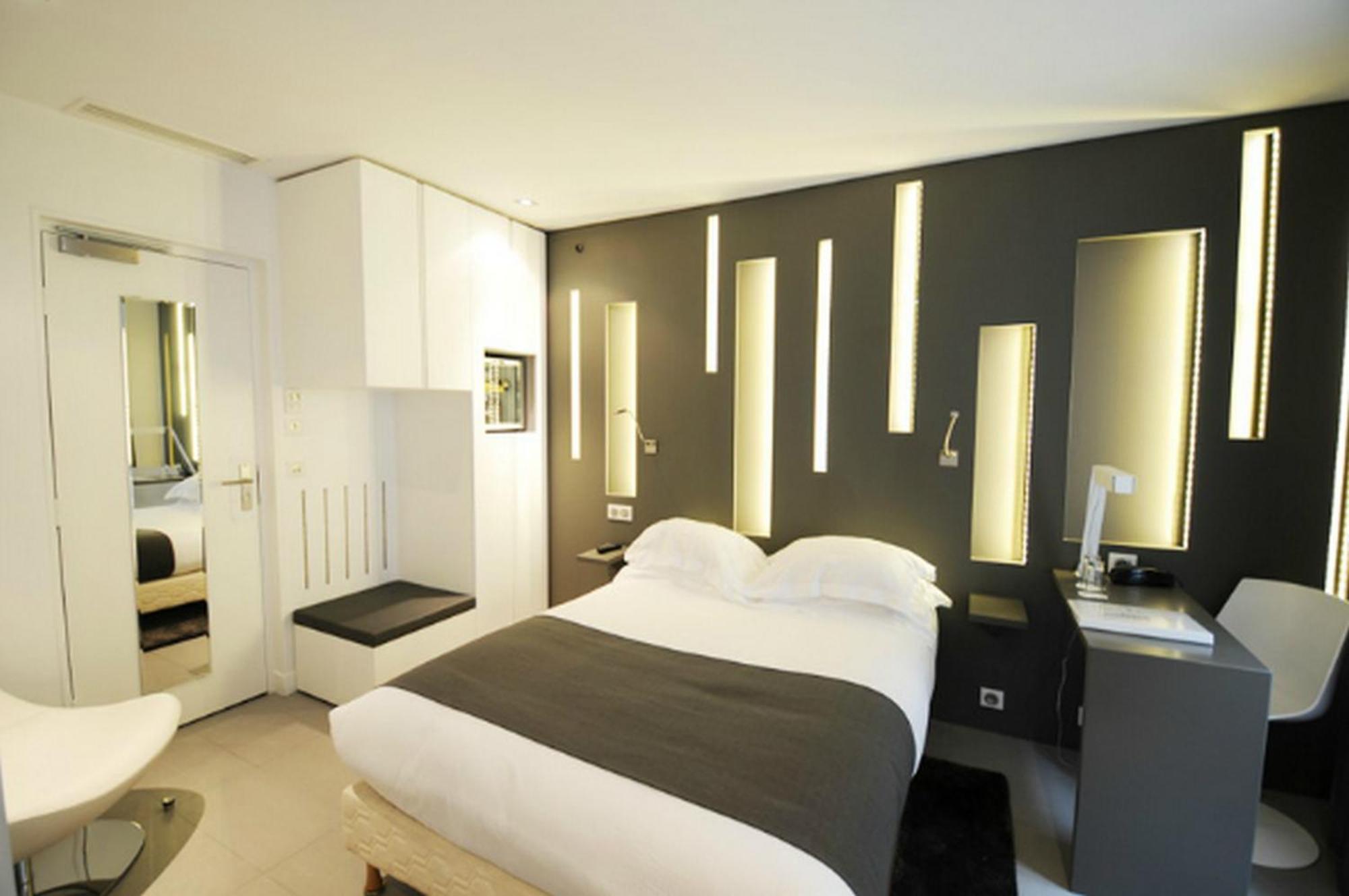 Hotel Arc De Triomphe Etoile Paříž Pokoj fotografie